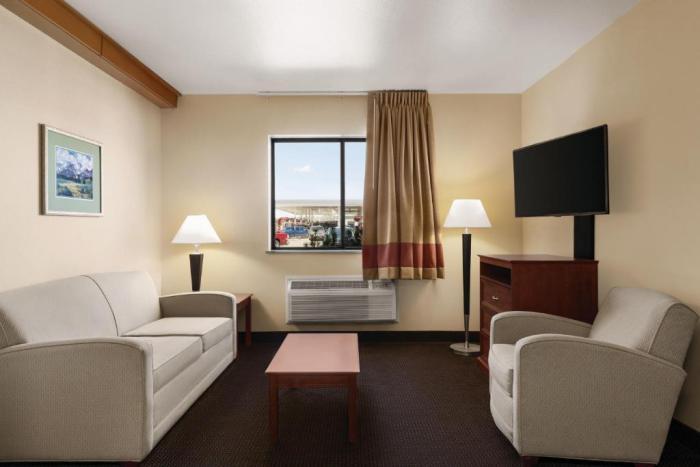 Super 8 By Wyndham Columbus Hotel Bilik gambar