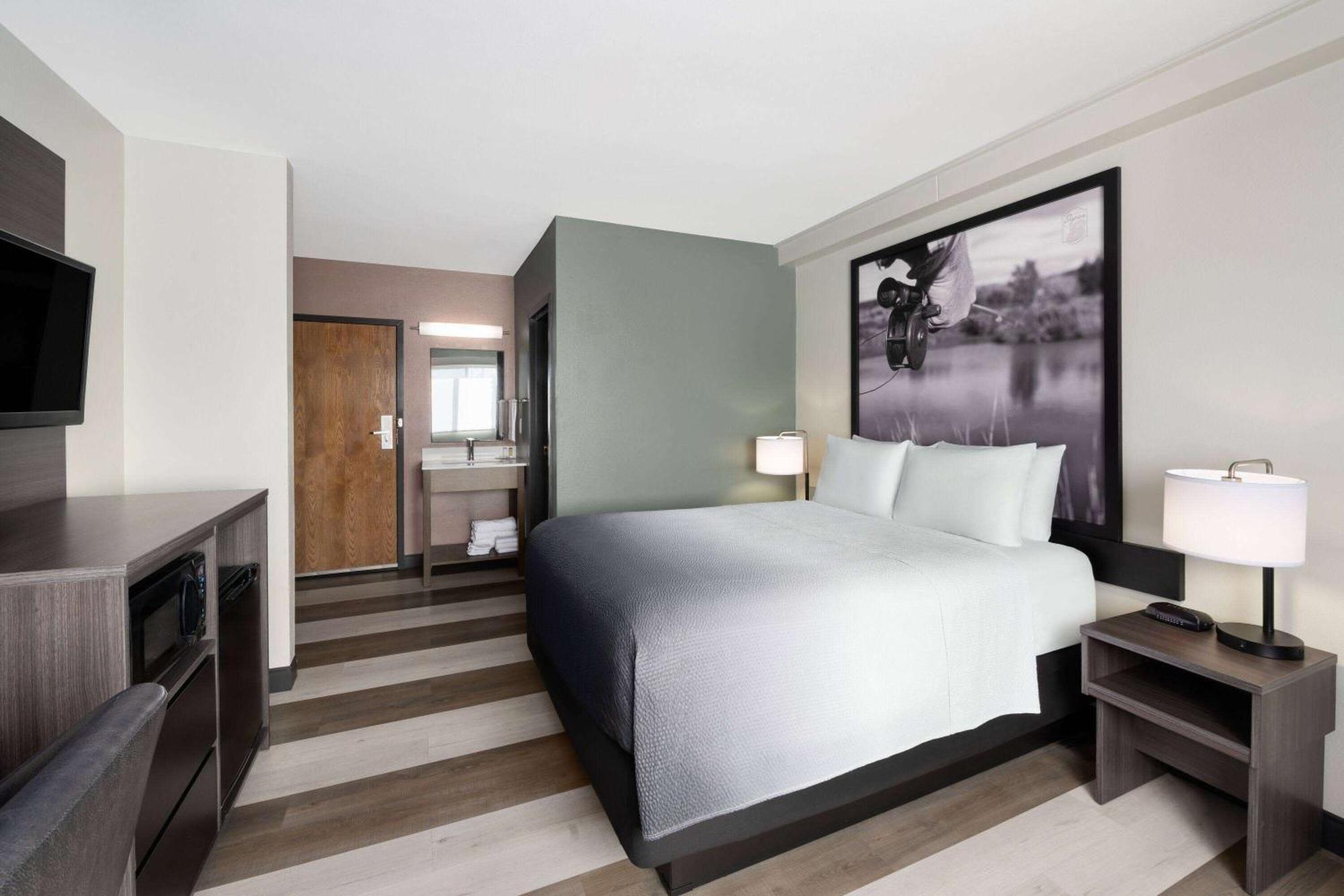 Super 8 By Wyndham Columbus Hotel Luaran gambar